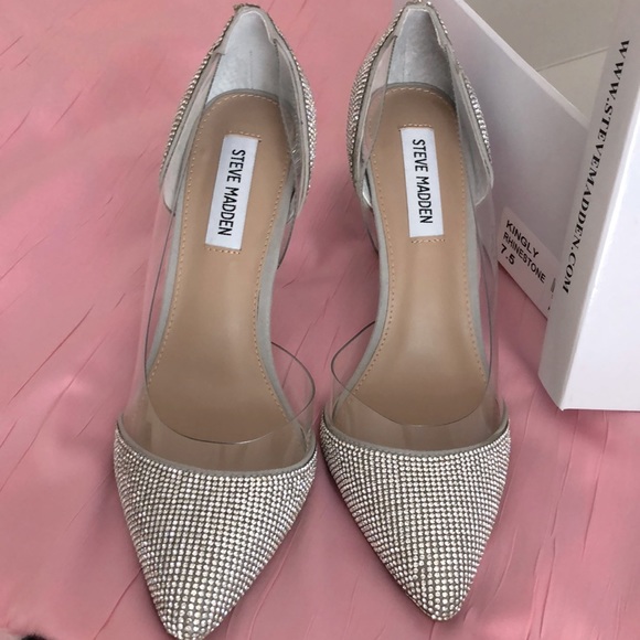 Steve Madden Shoes - 🆕Steve Madden NIB! Shiny & New! Rhinestone! 3 1/2” heel! New! never worn! 7 1/2